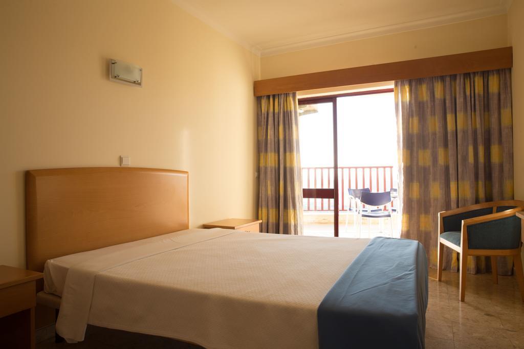 Clube Praia Mar Apartamentos Turisticos Praia da Rocha Bagian luar foto
