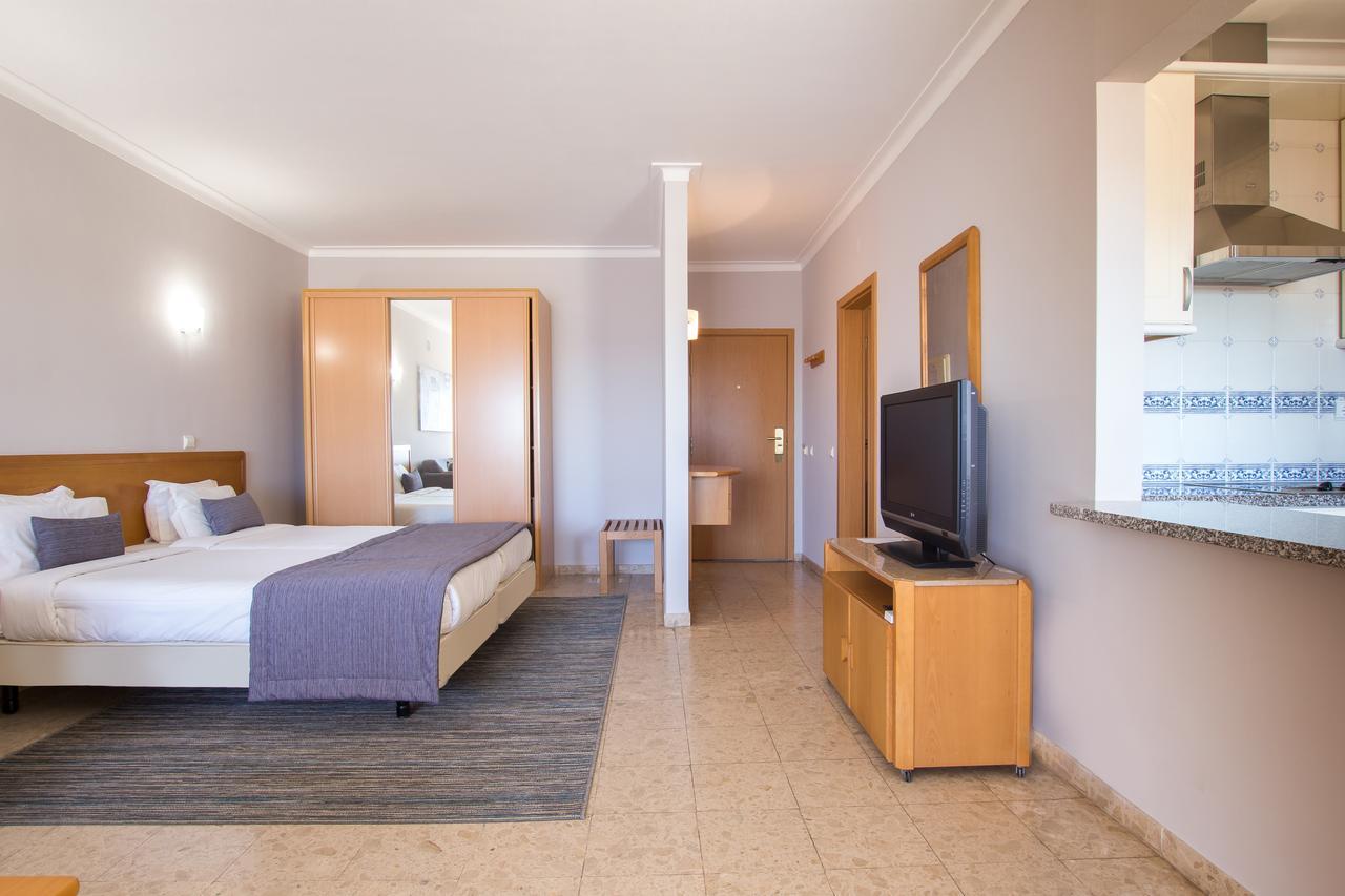 Clube Praia Mar Apartamentos Turisticos Praia da Rocha Bagian luar foto