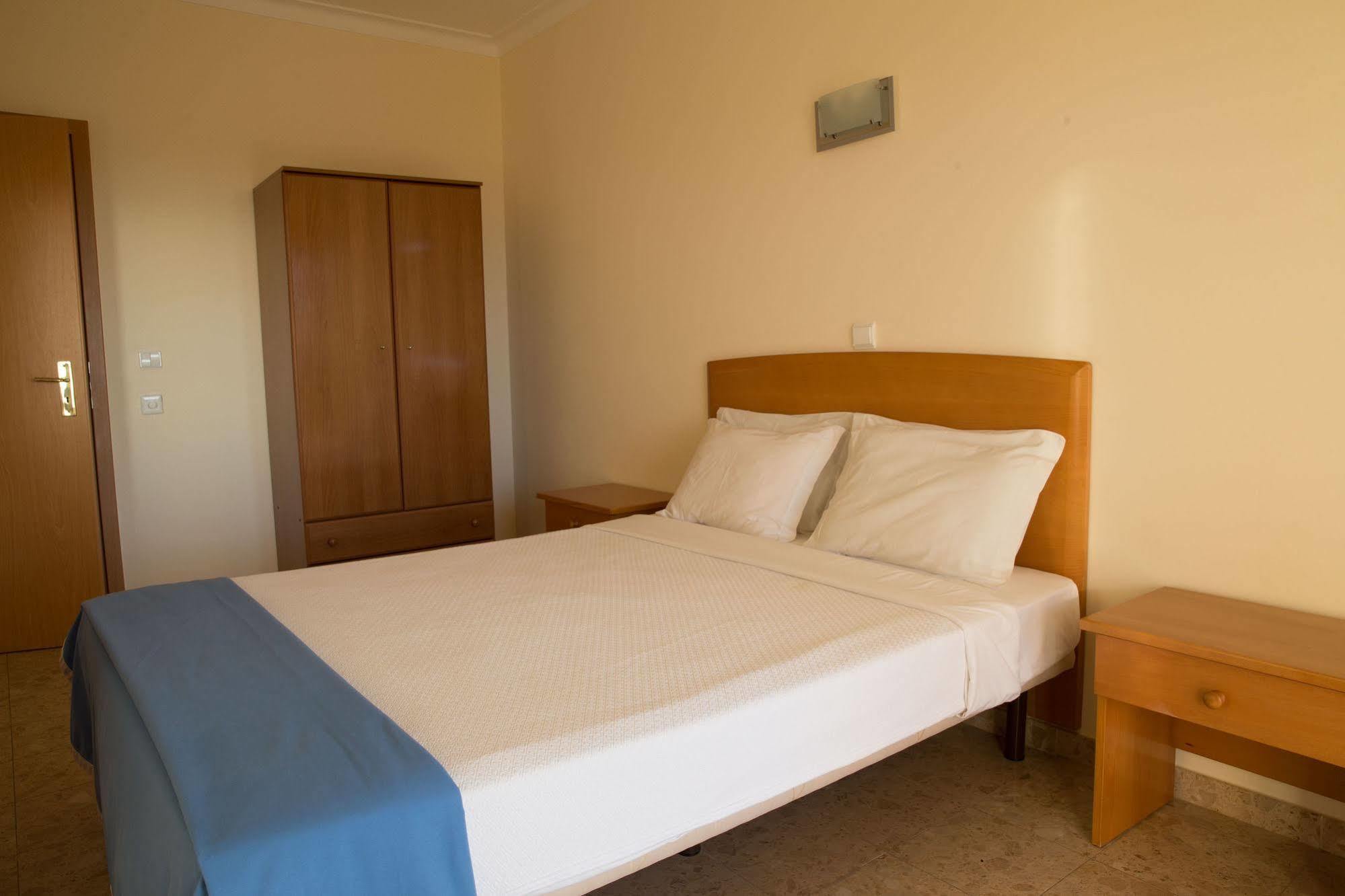 Clube Praia Mar Apartamentos Turisticos Praia da Rocha Bagian luar foto
