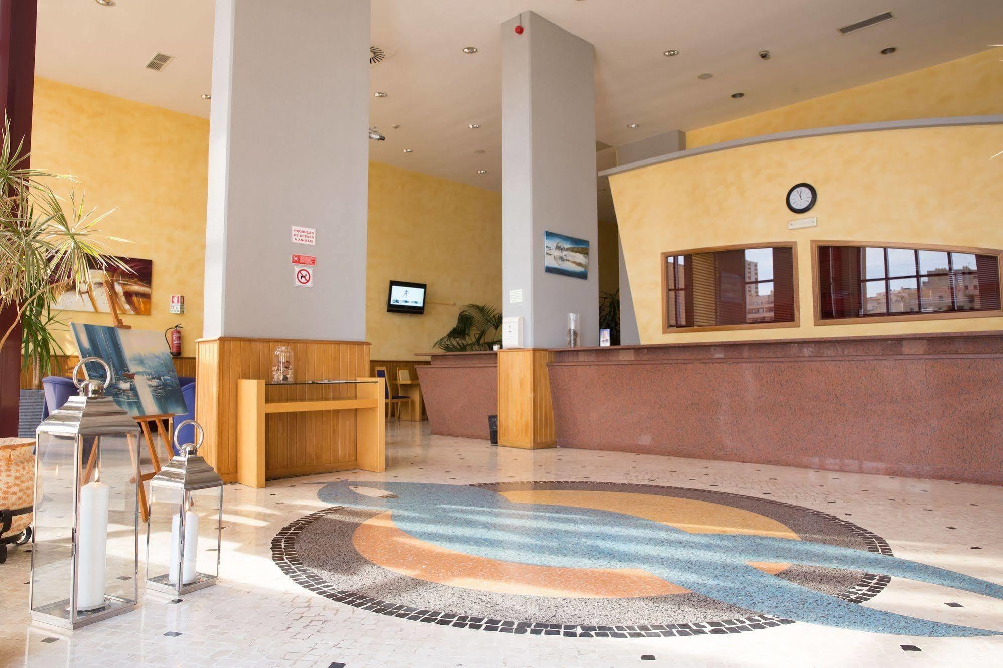 Clube Praia Mar Apartamentos Turisticos Praia da Rocha Bagian luar foto
