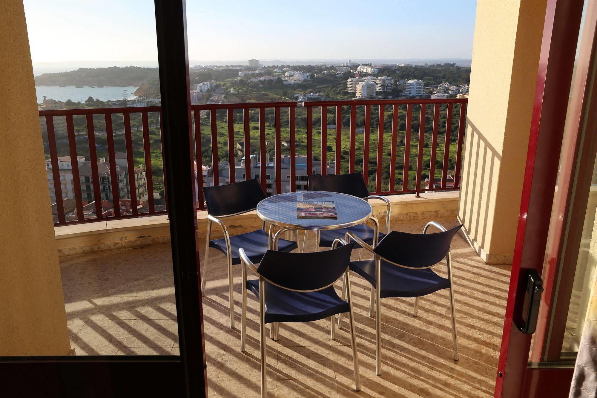 Clube Praia Mar Apartamentos Turisticos Praia da Rocha Bagian luar foto